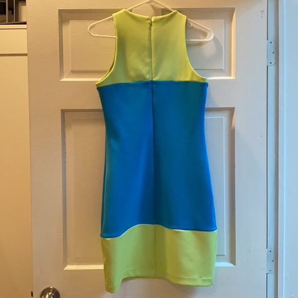 Green and blue color block dress - Picture 2 of 6